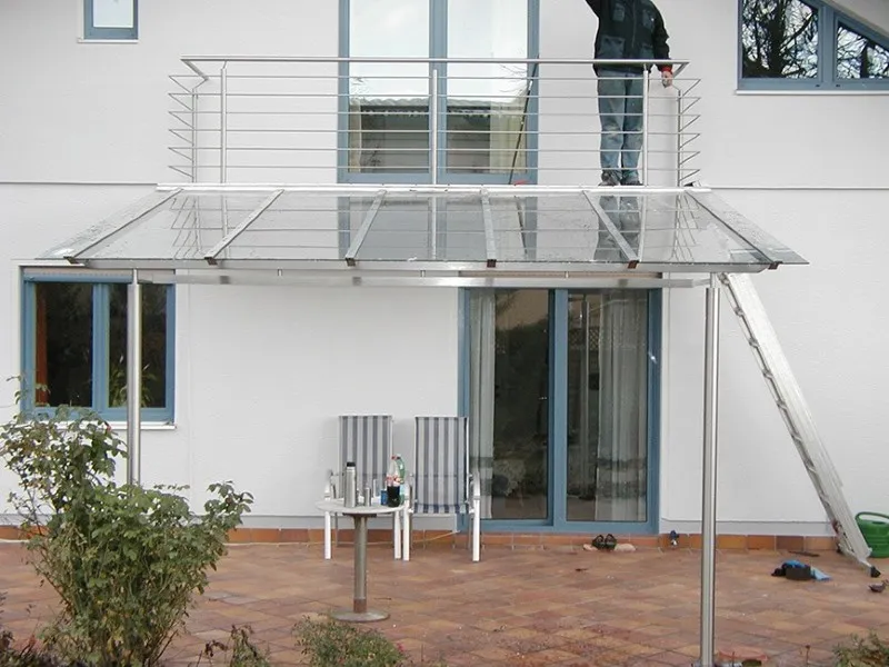 Glasvordach von der Glas Bodingbauer GmbH